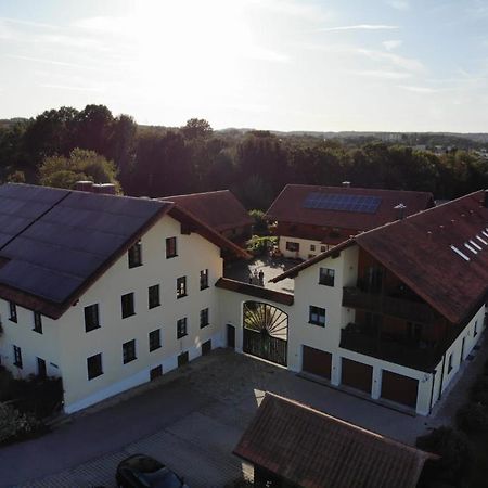 Schoenauerhof- Urlaub Im Gruenen Aber Doch In Der Stadt Passau Luaran gambar
