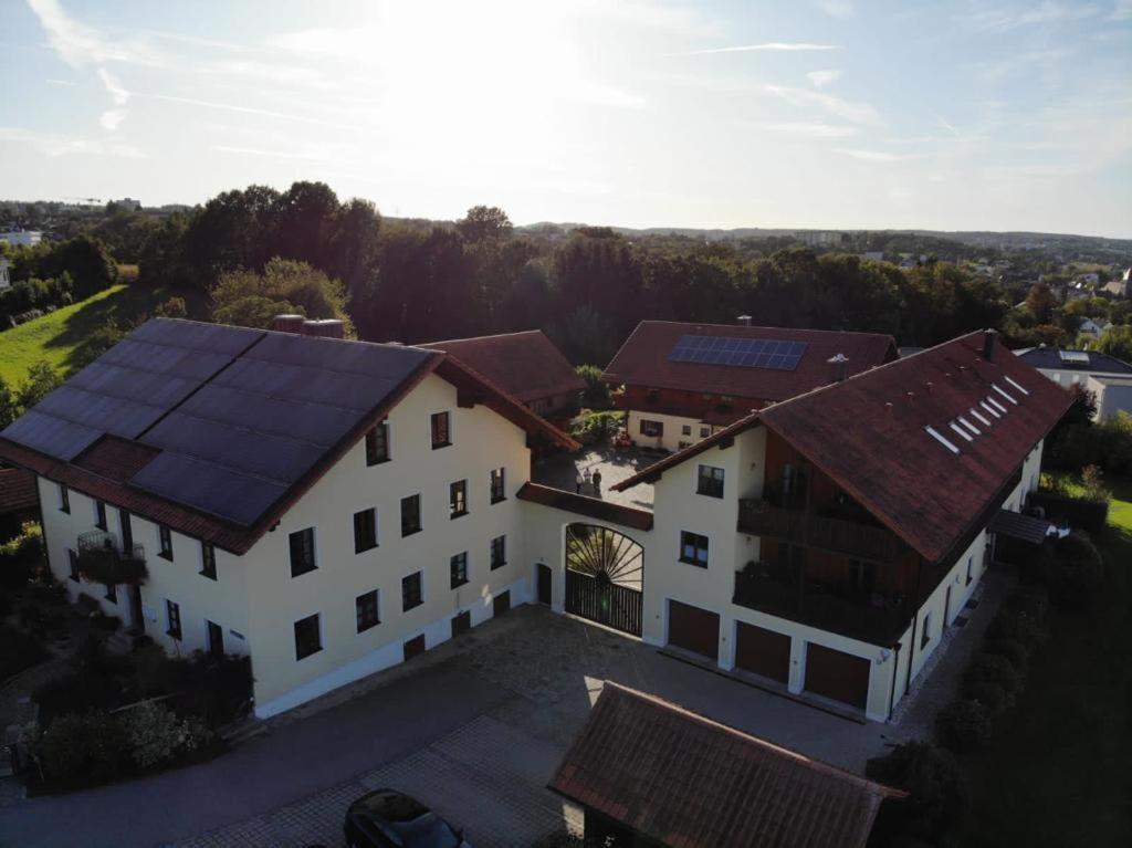 Schoenauerhof- Urlaub Im Gruenen Aber Doch In Der Stadt Passau Luaran gambar